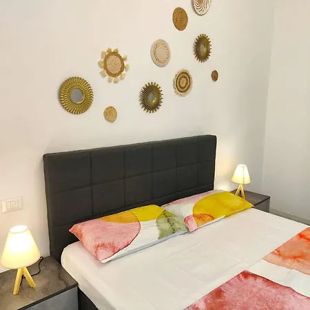 Сasa de vacaciones La Casetta Di Mario - A Cosy Seaside Viareggio
